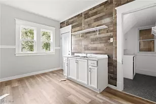 7608 Lawnview Ave, Loveland, OH 44103 - Photo 15