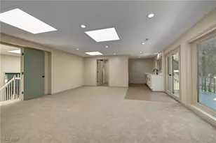 433 Chestnut Rd, Green Hills, OH 44131 - Photo 21