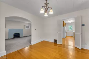 481 Letchworth Dr, Akron, OH 44303 - Photo 17