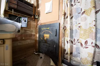 8390 S High Street, Mineral City, OH 44656 - Photo 29