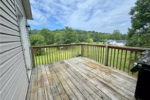 8005 Stone Castle Rd, Athens, OH 45701 - Photo 9