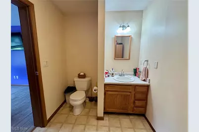 8005 Stone Castle Road, Athens, OH 45701 - Photo 15