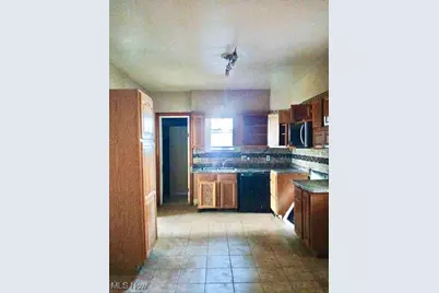 322 W 9th Street, Lorain, OH 44052 - Photo 5