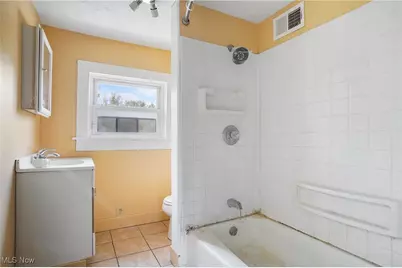 201-203 W Clark Street, East Palestine, OH 44413 - Photo 27