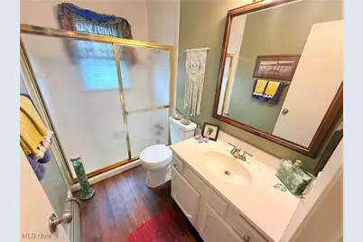 35682 W Island Drive, Eastlake, OH 44095 - Photo 23