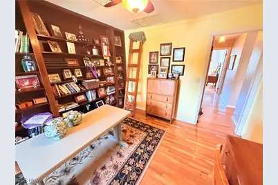 35682 W Island Drive, Eastlake, OH 44095 - Photo 27