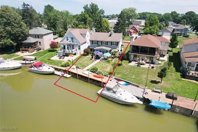 35682 W Island Drive, Eastlake, OH 44095 - Photo 3