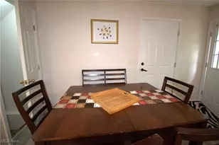 196 Olivet Ave, Akron, OH 44319 - Photo 5