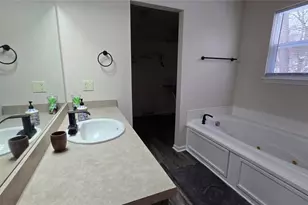 196 Olivet Ave, Akron, OH 44319 - Photo 15