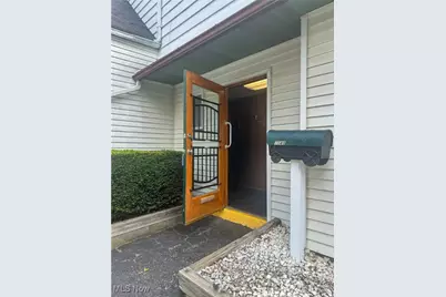1542 Woodland Street NE, Warren, OH 44483 - Photo 9