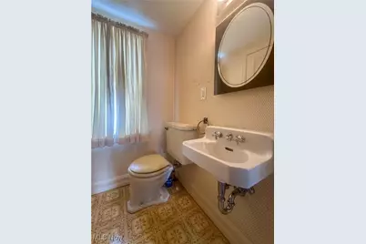 1542 Woodland Street NE, Warren, OH 44483 - Photo 35
