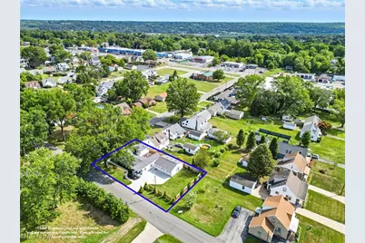 2001 Brownlee Avenue, Youngstown, OH 44514 - Photo 3