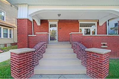 811 Broad Avenue NW, Canton, OH 44708 - Photo 3