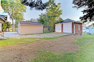 811 Broad Ave NW, Canton, OH 44708 - Photo 5