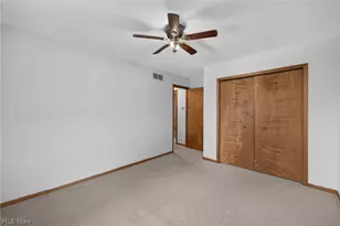 30317 Thomas St, Willowick, OH 44095 - Photo 23