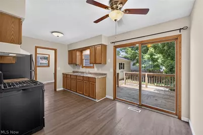 30317 Thomas Street, Willowick, OH 44095 - Photo 11