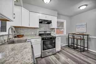 30530 Grant St, Wickliffe, OH 44092 - Photo 11