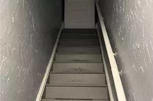 525 Crosby St, Akron, OH 44302 - Photo 9