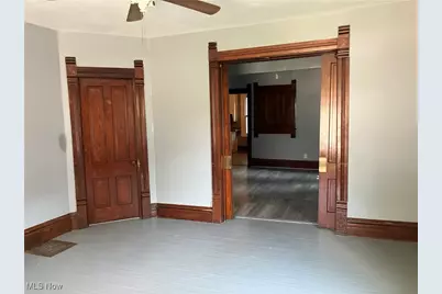 525 Crosby Street, Akron, OH 44302 - Photo 31