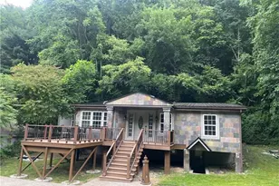 225 Washington Pike, Wellsburg, WV 26070 - Photo 37