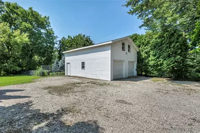 2250 Claus Road, Vermilion, OH 44089 - Photo 9