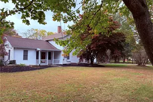 2250 Claus Rd, Vermilion, OH 44089 - Photo 3