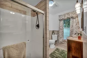 2250 Claus Rd, Vermilion, OH 44089 - Photo 31