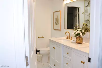 7602 Hickory, Oakwood, OH 44146 - Photo 25