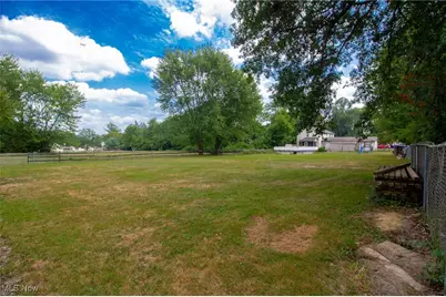 2128 Lyon Boulevard, Poland, OH 44514 - Photo 45