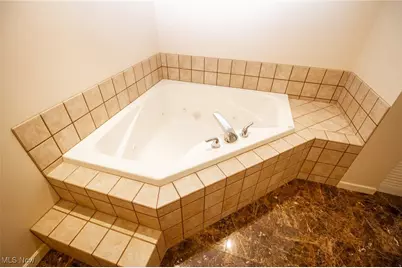 2128 Lyon Boulevard, Poland, OH 44514 - Photo 27