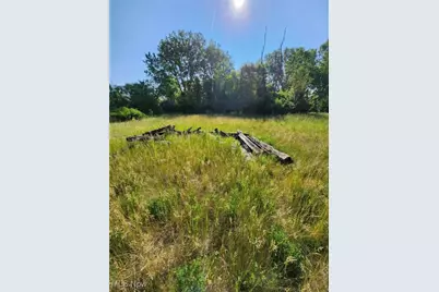 Aberth Drive, Akron, OH 44320 - Photo 3