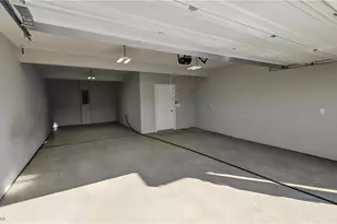 6025 Coventry Cir, Huron, OH 44839 - Photo 7