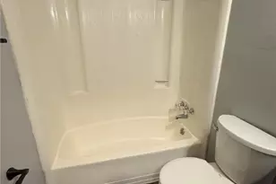 271 Folsom St, Champion, OH 44483 - Photo 9