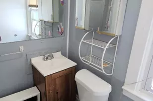 457 E 143rd St, Loveland, OH 44110 - Photo 7