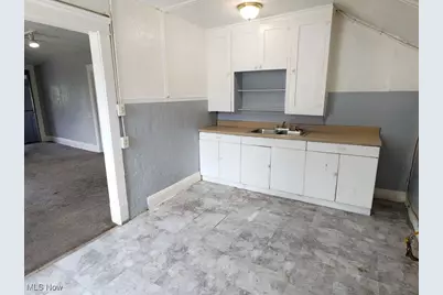 457 E 143rd Street, Loveland, OH 44110 - Photo 17