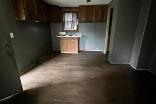 9894 Salem Hollow Rd Road NE, New Straitsville, OH 43150 - Photo 7