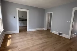 946 E 79th St, Loveland, OH 44103 - Photo 15