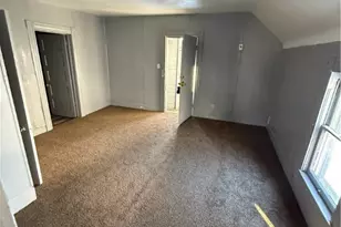 2054 W 83rd St, Loveland, OH 44102 - Photo 5