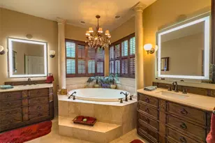 95 Nantucket Ct, Bratenahl, OH 44108 - Photo 25