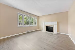 1255 Dover Ave, Akron, OH 44320 - Photo 7