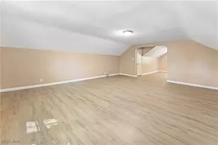 1255 Dover Ave, Akron, OH 44320 - Photo 25