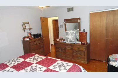 136 McHendry Street, Weirton, WV 26062 - Photo 17