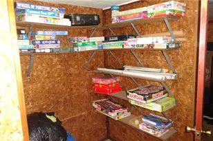 136 McHendry St, Weirton, WV 26062 - Photo 27