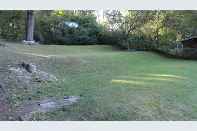 136 McHendry Street, Weirton, WV 26062 - Photo 31