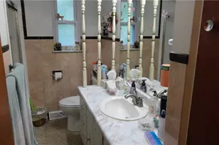 136 McHendry St, Weirton, WV 26062 - Photo 13