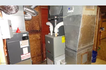 136 McHendry Street, Weirton, WV 26062 - Photo 23