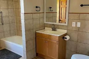 18010 Winterset Ln, Lore City, OH 43755 - Photo 9