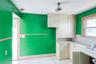 363 High St, Elyria, OH 44035 - Photo 9