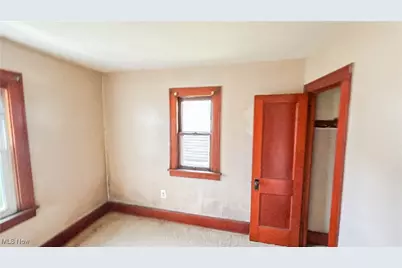 363 High Street, Elyria, OH 44035 - Photo 11