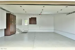 642 Oakridge Dr, Youngstown, OH 44512 - Photo 5